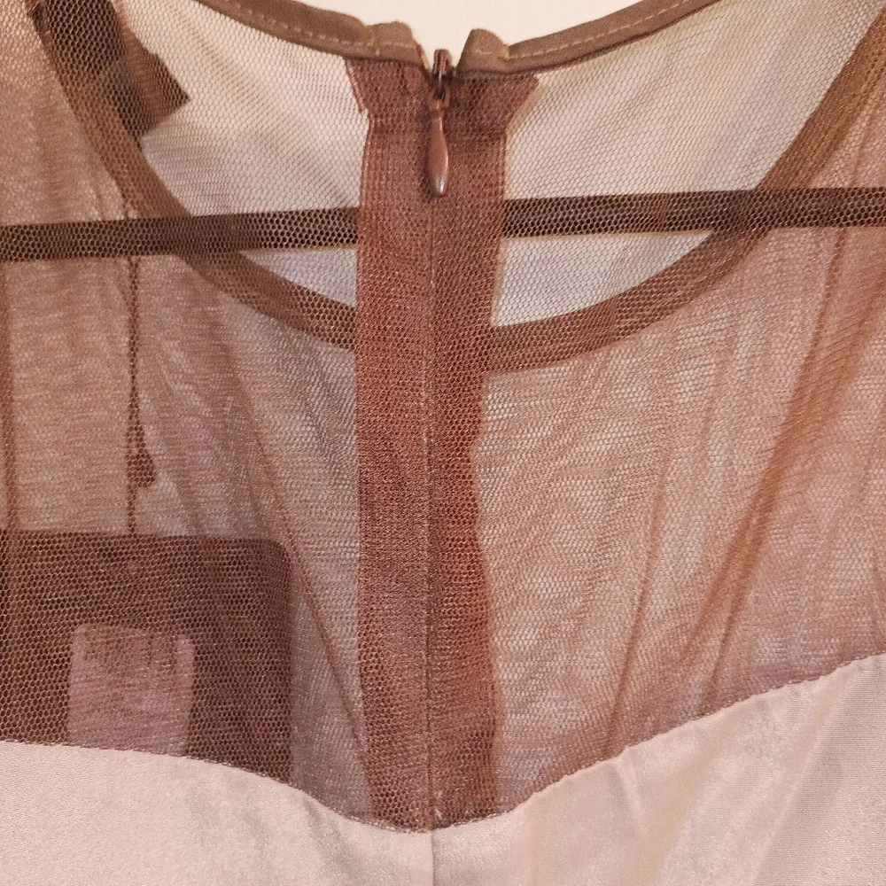 Dress - Picture 3 of 11